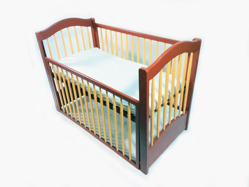 cuna bebe madera 2posiciones 83-93x126x65 (60eu.) 1u